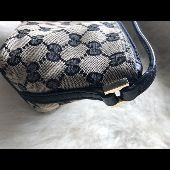 Gucci boat bag pochette $500private sale - Picture 7 of 10